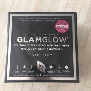 GLAMGLOW - YOUTHMUD